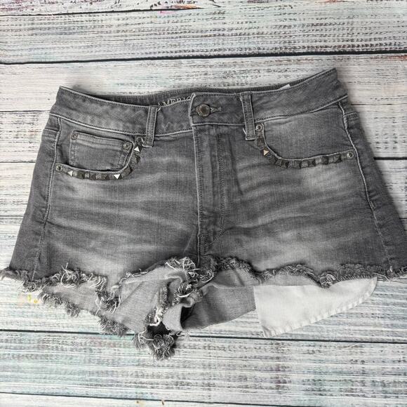 Short Clouté Vintage American Eagle - Gris, Taille 0 - Style Festival Hi-Rise